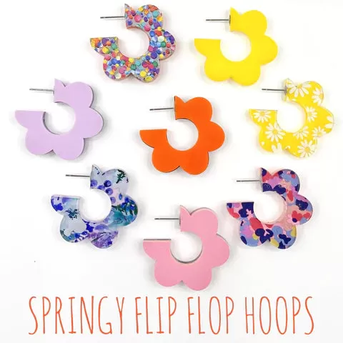 1.5 Flippy Acrylic Hoop Earrings - Daisies & Yellow