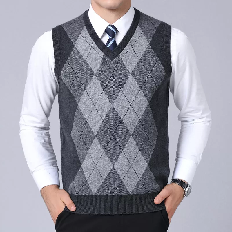 2023 New Fashion Sweater For Mens Pullovers Plaid Slim Fit Jumpers Knitred Vest Autumn Korean Style