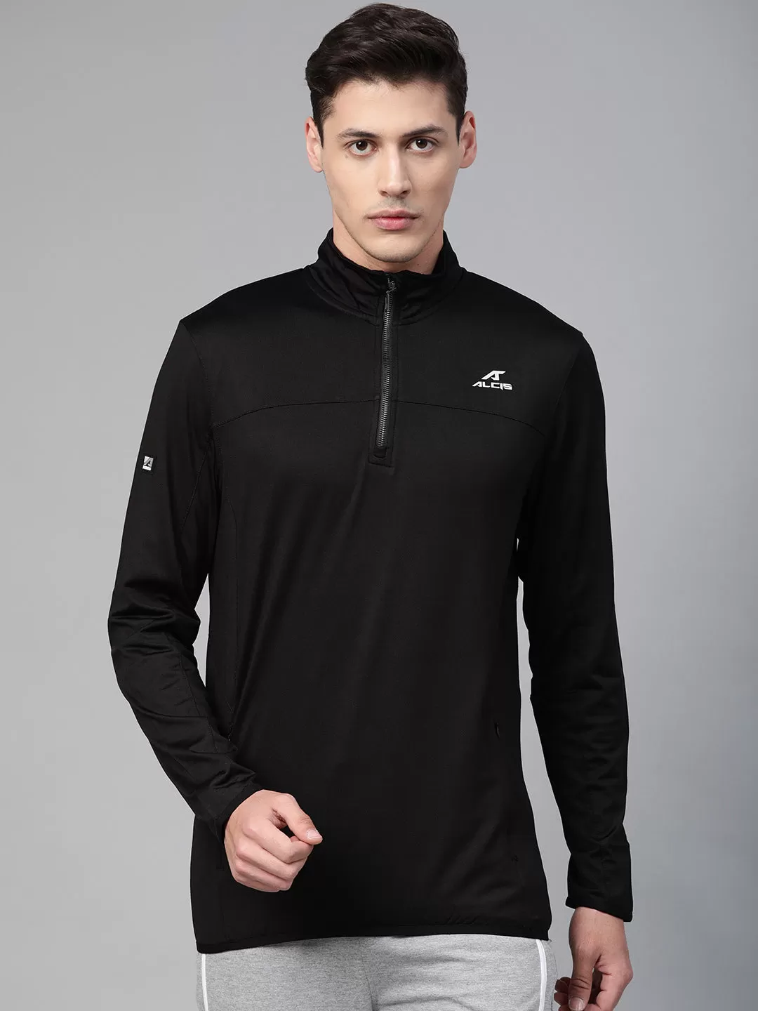 Alcis Men Black Solid Training Sweatshirt