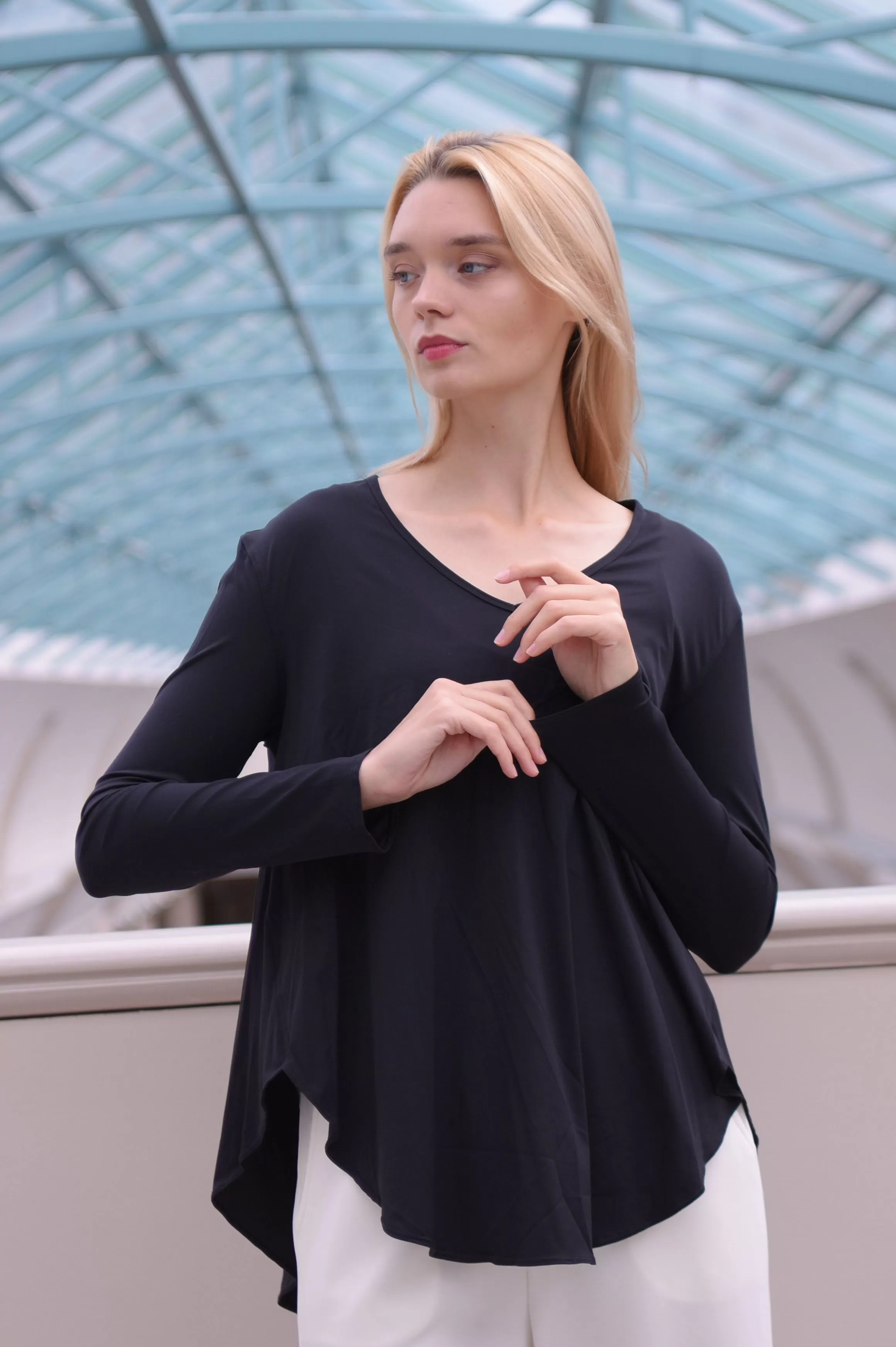 APRIL FEATHERLITE SHIRT (Final Sale)