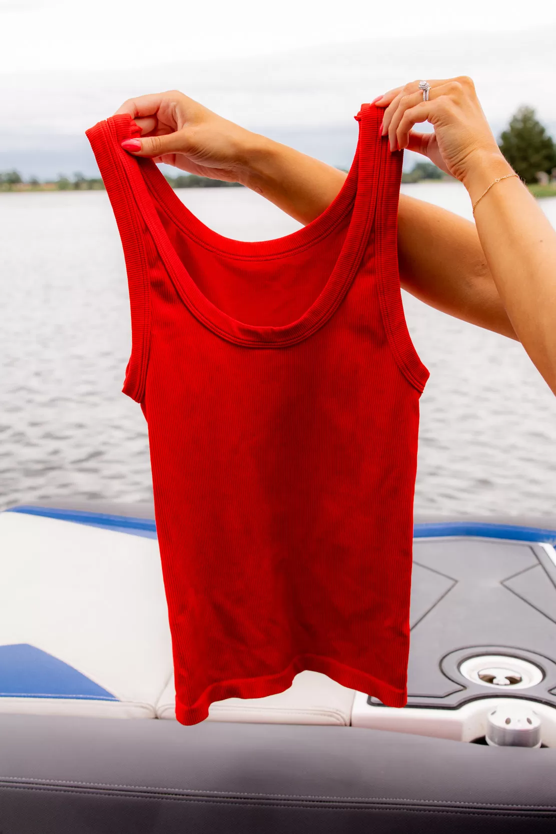 Aria Reversible Ribbed Tank | Red