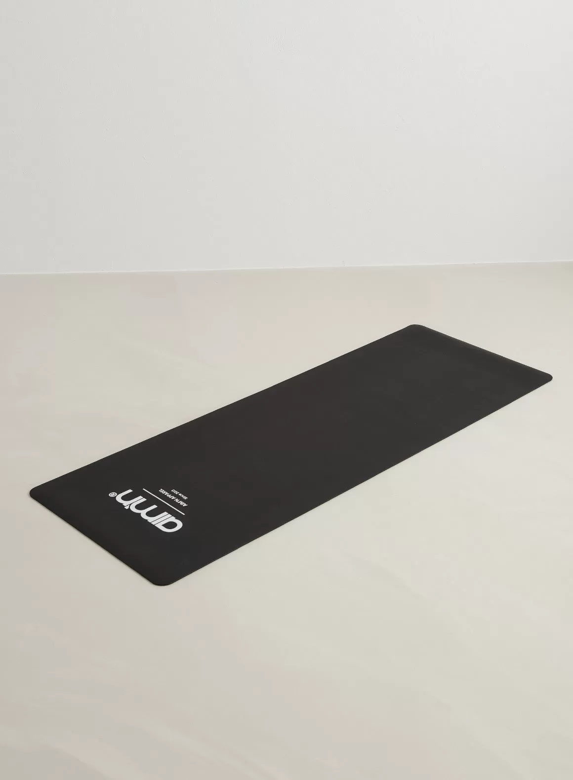 Black Edge Yoga Mat