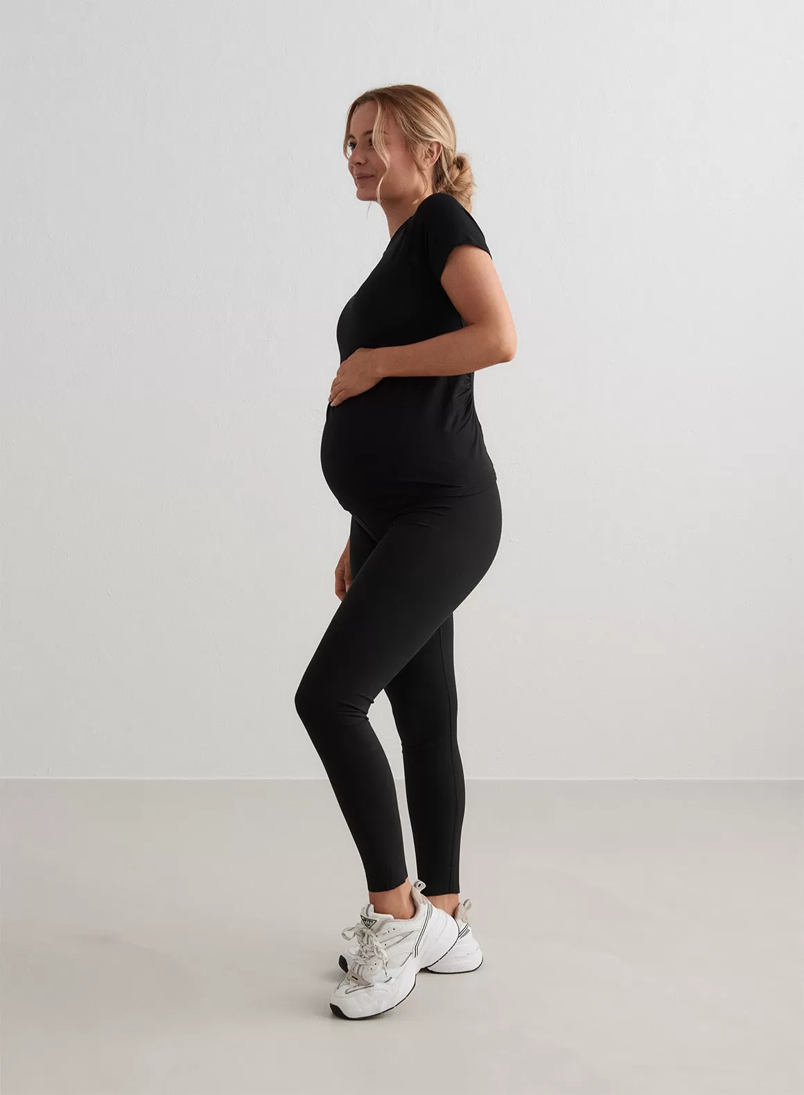 Black Soft Basic Maternity Short Sleeve