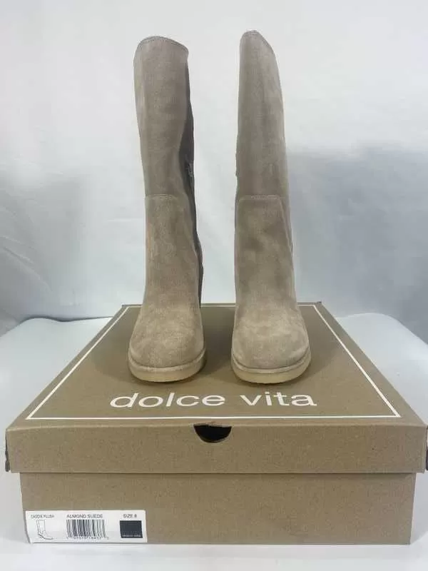 CADDIE PLUSH BOOTS ALMOND SUEDE - re:vita