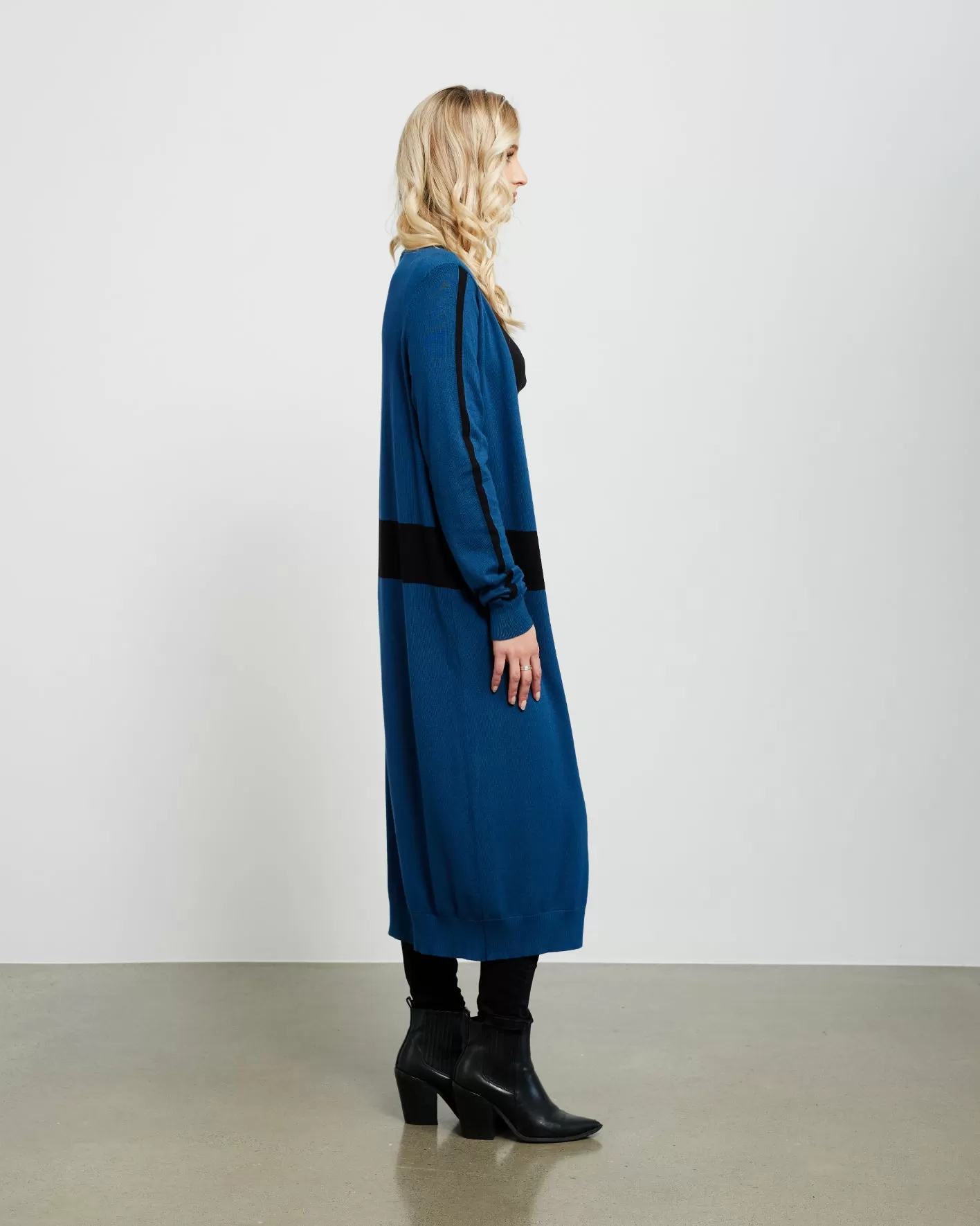 Et Alia Kyle Knit Cardi - Antique Blue/Black