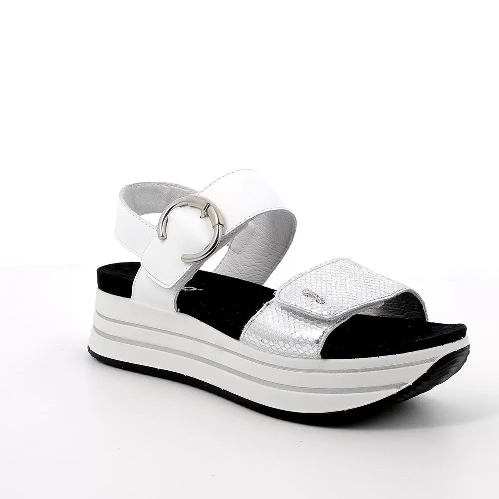 Ladies IGI & Co Sandals White/Silver Chunky Platform 5679111 sale