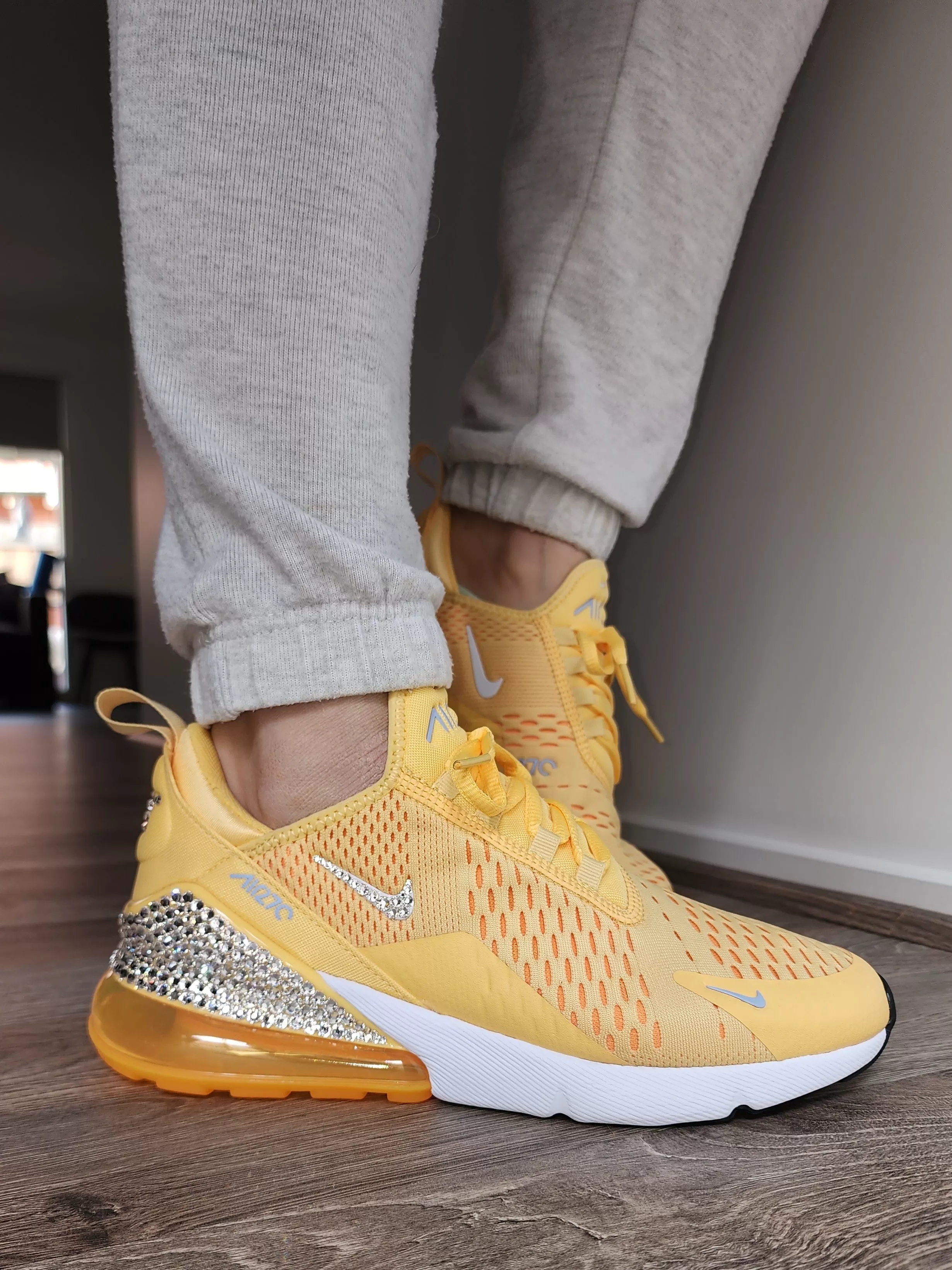 Limited Edition Air Max 270 Women (Yellow/White)