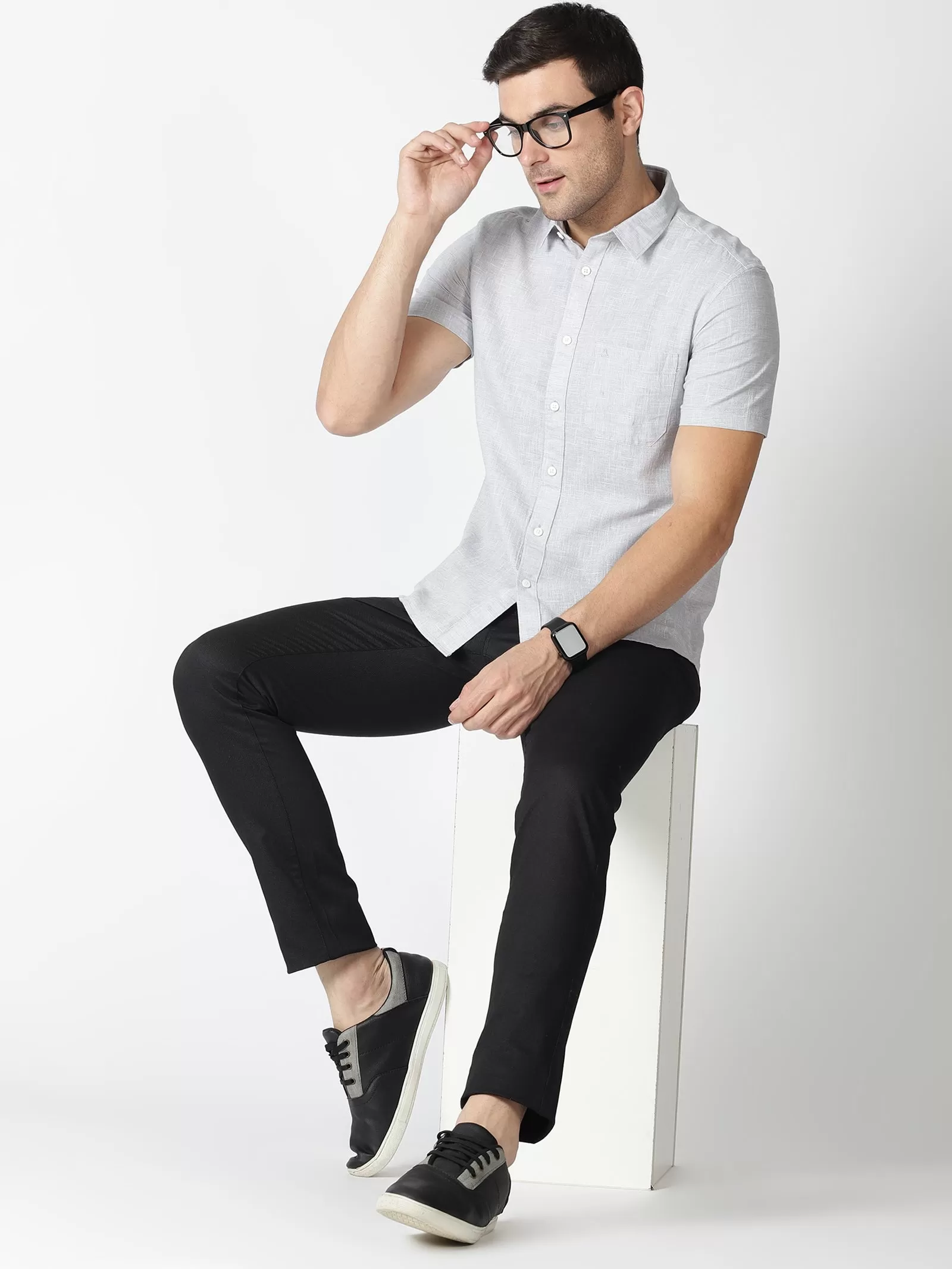 MEN'S ASH SOLID SLIM FIT SHIRT