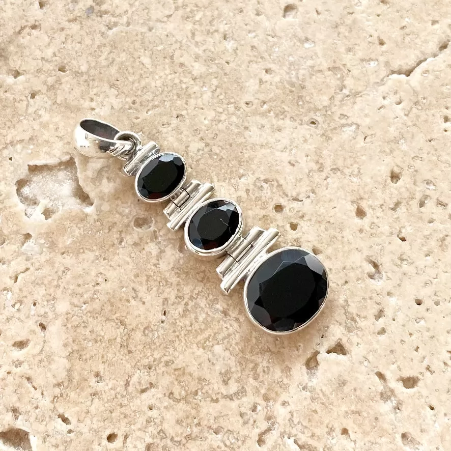 Onyx Triple Gem Pendant - Paris