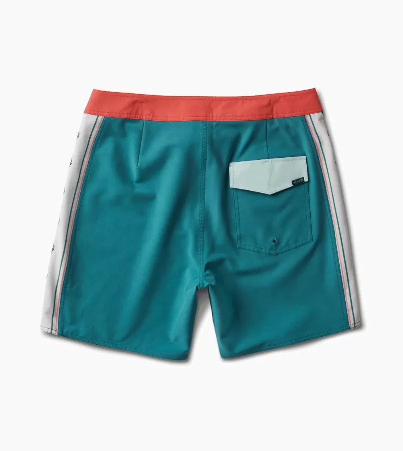 Passage Boardshorts 17"