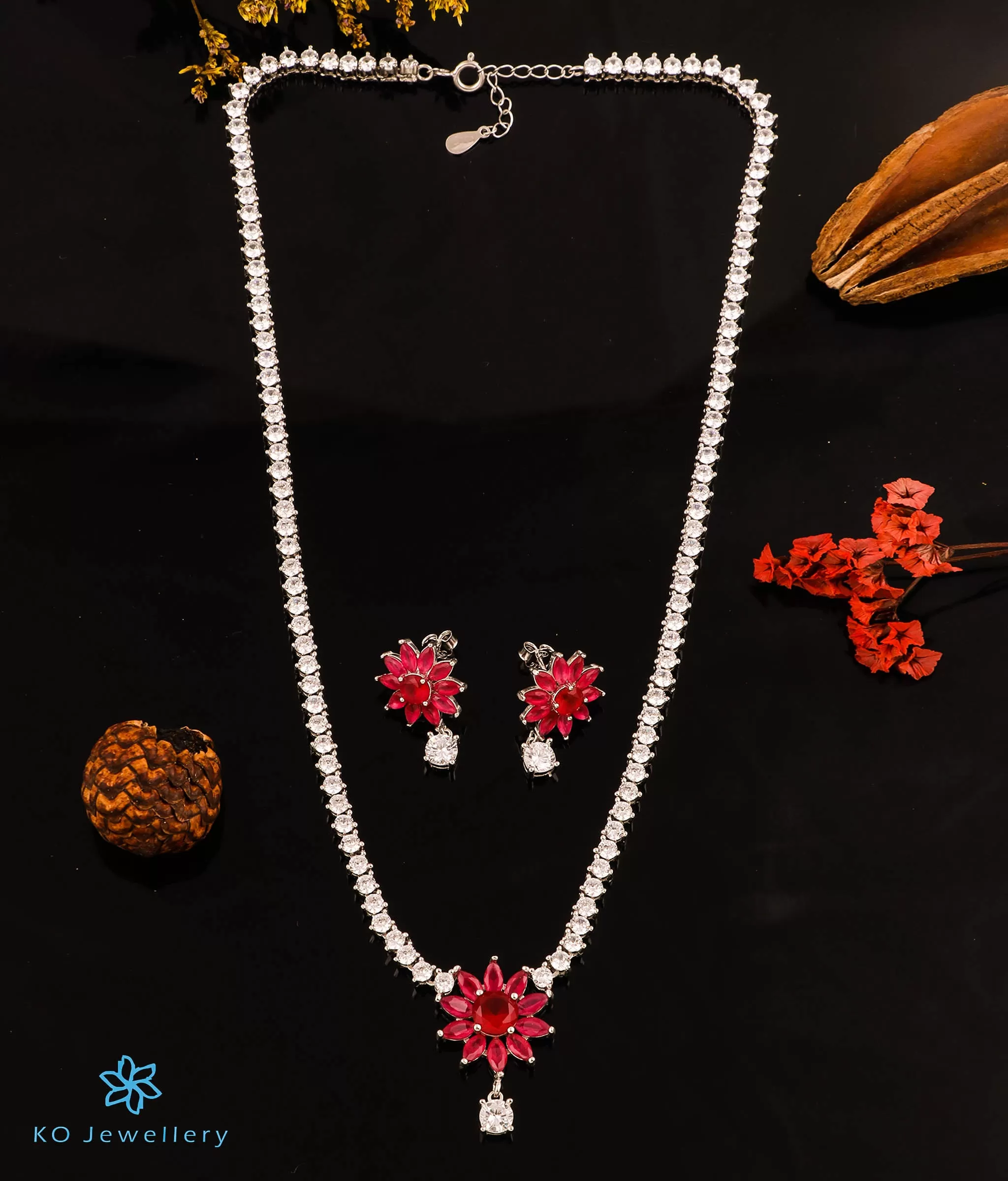 The Scarlet Flower Silver Necklace Set